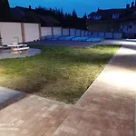 Apartmán Karos Bianco Apartmanhaz *