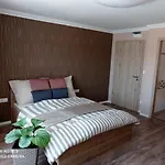 Karos Bianco Apartmanhaz