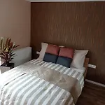 Karos Bianco Apartmanhaz 아파트 *