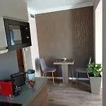 Karos Bianco Apartmanhaz Apartmán