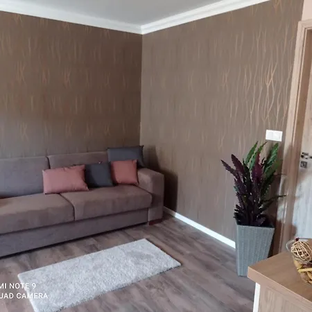 Karos Bianco Apartmanhaz Apartman *