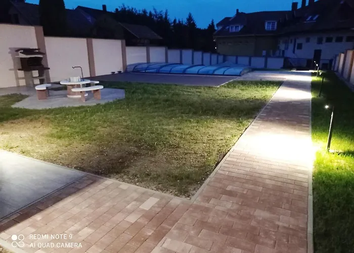 Appartement Karos Bianco Apartmanhaz *