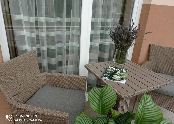 Karos Bianco Apartmanhaz 아파트 *