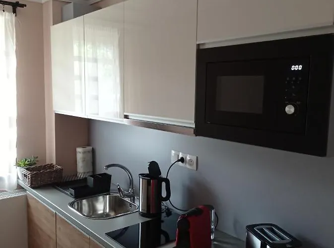 Karos Bianco Apartmanhaz 아파트 *