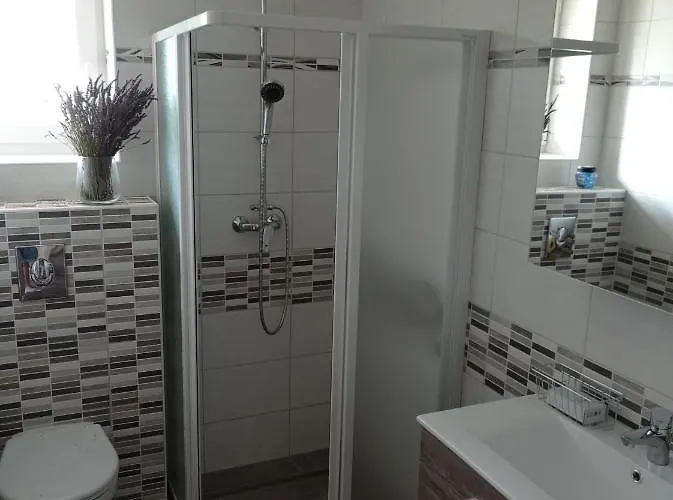 Appartement Karos Bianco Apartmanhaz