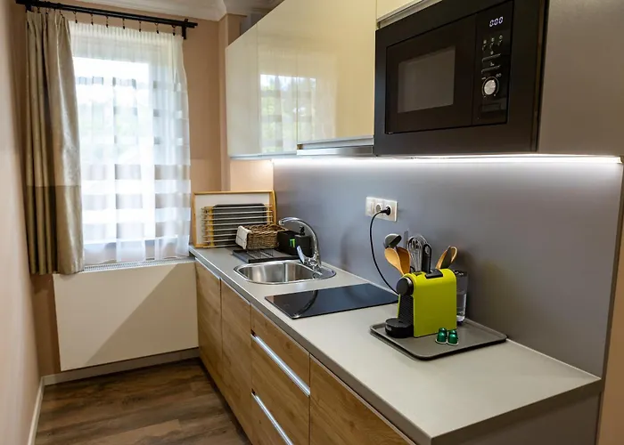 Karos Bianco Apartmanhaz 아파트 *